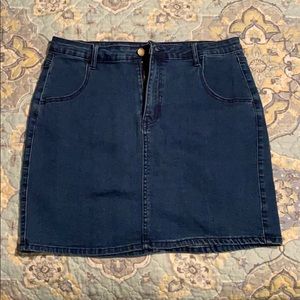NWOT! Women’s Jean Skirt! 💙
